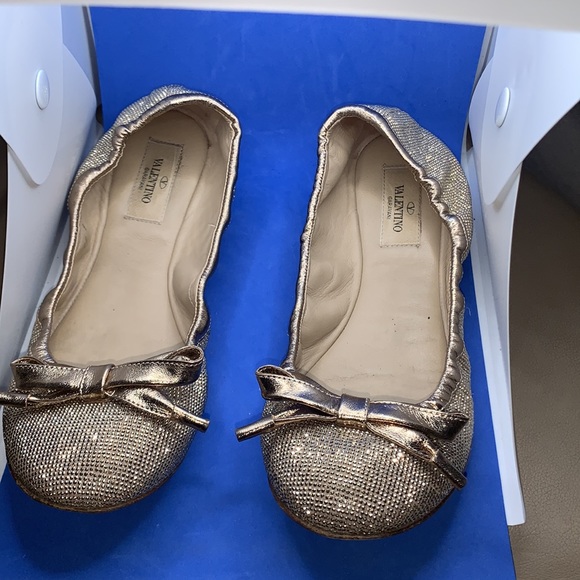 AUTHENTIC VALENTINO GARAVANI ROCKSTUD BALLERINAS micro studs bow shoes 38 gold - Picture 3 of 17